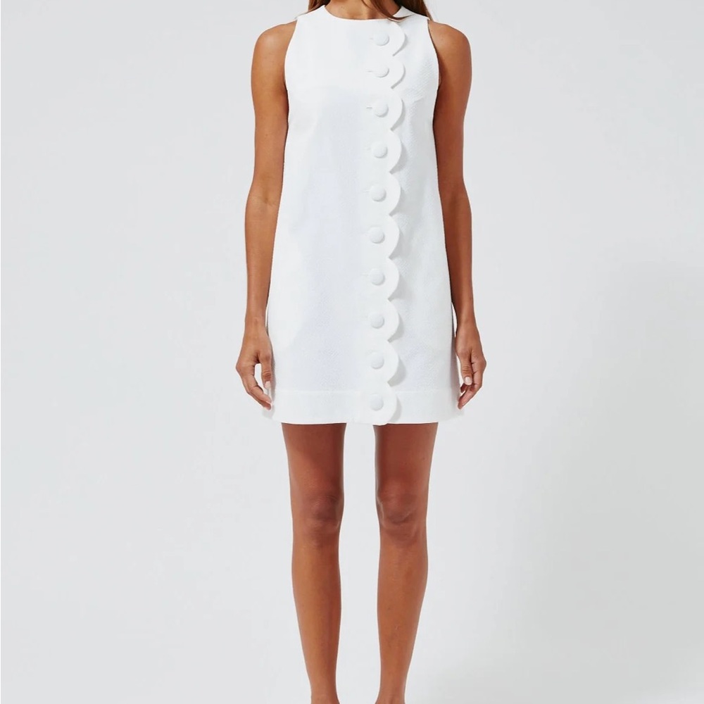 Chic White Sleeveless Mini Dress with Scallop Button Details